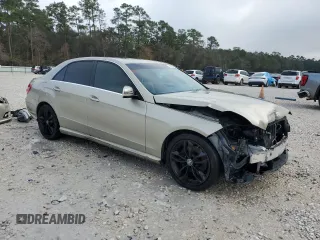 2011 Mercedes-Benz E 350 Luxury with VIN WDDHF8HB8BA366247, listed as a Copart auction lot 85240684 with 152,677 mi miles and Salvage title. Bid and sale history available at DreamBid. Image 4.
