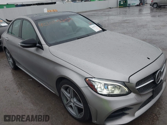 2019 Mercedes-Benz C 300 with VIN 55SWF8EB2KU283134, listed as a IAAI auction lot 42102759 with 77,641 mi miles and . Bid and sale history available at DreamBid. Image 6.