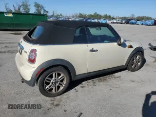 2012 MINI Convertible с VIN WMWZN3C52CT134185, выставлен на аукционе Copart как лот 48370125 с пробегом 109 743 миль миль и Чистый • Clean title. История ставок и продаж доступна на DreamBid. Изображение 3.