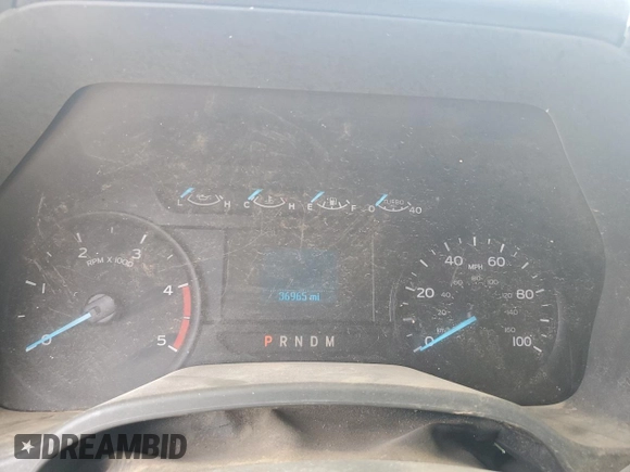 2022 Ford F-250 XL z VIN 1FT7W2BT9NEC86523, wystawiony jako Copart lot #62397394 z przebiegiem 36 965 mil mil oraz Szkoda całkowita • Salvage title. Historia ofert i sprzedaży dostępna na DreamBid. Obrazek 9.