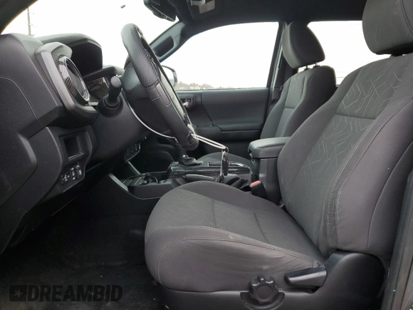 2017 Toyota Tacoma SR5 with VIN 5TFAZ5CN1HX036586, listed as a Copart auction lot 49967615 with 69,524 mi miles and Salvage Title. Bid and sale history available at DreamBid. Image 7.