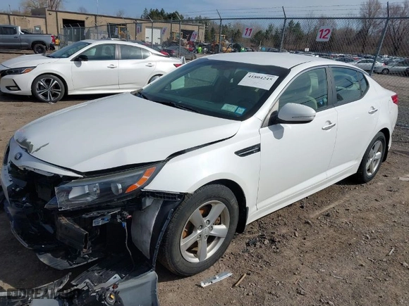 2015 Kia Optima LX with VIN 5XXGM4A78FG366057, listed as a IAAI auction lot 41804245 with 75,502 mi miles. Bid and sale history available at carsss.com. Image 2.