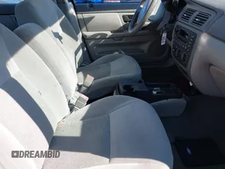 2006 Ford Taurus SE with VIN 1FAFP53U66A206014, listed as a IAAI auction lot 42045047 with 65,326 mi miles. Bid and sale history available at carsss.com. Image 5.