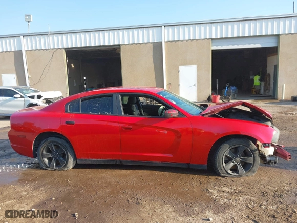 2011 Dodge Charger SE with VIN 2B3CL3CG9BH518638, listed as a IAAI auction lot 40511414 with 209,983 mi miles. Bid and sale history available at carsss.com. Image 12.