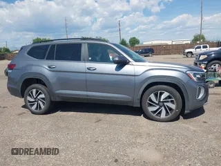 2025 Volkswagen Atlas SE with VIN 1V2HR2CA8SC512047, listed as a IAAI auction lot 42666603 with 6,398 mi miles and . Bid and sale history available at DreamBid. Image 13.