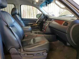 2014 Chevrolet Tahoe LT with VIN 1GNSCBE04ER108507, listed as a Copart auction lot 60931255 with 167,098 mi miles and Salvage title. Bid and sale history available at DreamBid. Image 7.