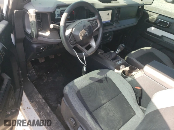 2022 Ford Bronco with VIN 1FMDE5AH1NLB73967, listed as a Copart auction lot 53656255 with 31,508 mi miles and Clean title. Bid and sale history available at DreamBid. Image 8.