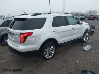 2011 Ford Explorer Limited with VIN 1FMHK8F83BGA95216, listed as a IAAI auction lot 41840498 with 153,409 mi miles. Bid and sale history available at carsss.com. Image 4.