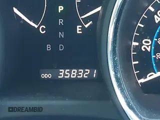 2008 Toyota Highlander Hybrid Limited with VIN JTEEW44AX82024042, listed as a IAAI auction lot 42116069 with 358,321 mi miles. Bid and sale history available at carsss.com. Image 15.