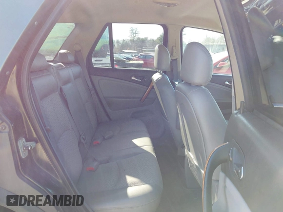 2006 Saturn VUE z VIN 5GZCZ63496S842920, wystawiony jako IAAI lot #41823678 z przebiegiem 98 297 mil mil oraz . Historia ofert i sprzedaży dostępna na DreamBid. Obrazek 8.