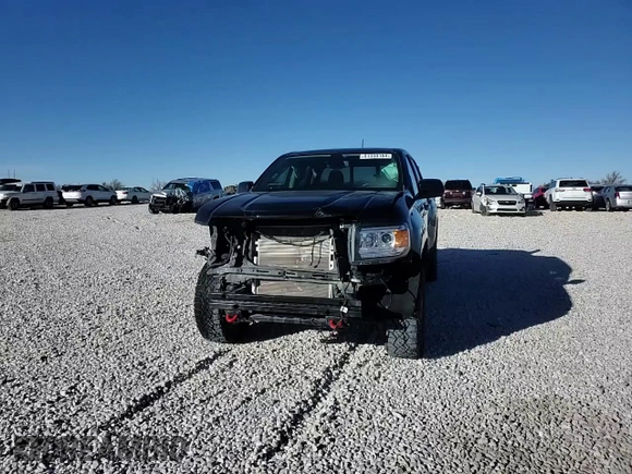 2021 GMC Canyon 4WD AT4 w/Cloth with VIN 1GTG6FEN0M1106579, listed as a Copart auction lot 81330184 with 29,630 mi miles and Salvage Title. Bid and sale history available at carsss.com. Image 15.