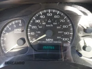 2001 Chevrolet Silverado 1500HD LS with VIN 1GCGC13U91F156627, listed as a IAAI auction lot 41874581 with 260,765 mi miles and . Bid and sale history available at DreamBid. Image 7.