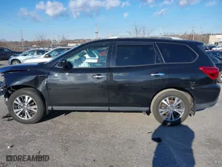 2018 Nissan Pathfinder S with VIN 5N1DR2MM3JC677264, listed as a IAAI auction lot 41076584 with 1 mi miles. Bid and sale history available at carsss.com. Image 13.