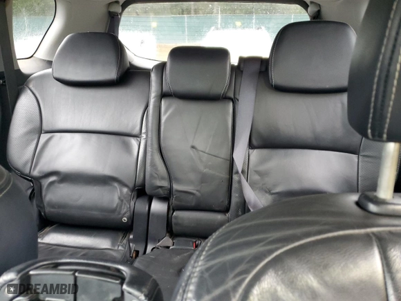 2010 Mitsubishi Outlander XLS with VIN JA4JT4AX4AZ009743, listed as a Copart auction lot 52824925 with 117,984 mi miles and Clean Title. Bid and sale history available at carsss.com. Image 10.