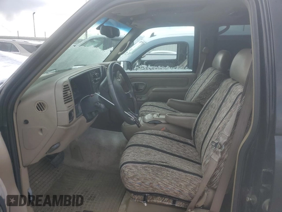 1997 Chevrolet Suburban with VIN 3GNFK16RXVG133472, listed as a Copart auction lot 48998175 with 180,543 mi miles and Salvage Title. Bid and sale history available at carsss.com. Image 7.