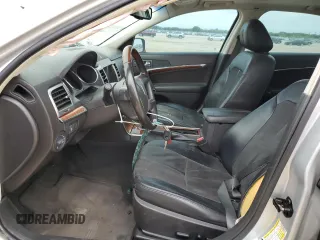 2011 Lincoln MKZ с VIN 3LNHL2GC7BR764304, выставлен на аукционе Copart как лот 55140005 с пробегом 128 062 миль миль и Списание • Salvage title. История ставок и продаж доступна на DreamBid. Изображение 7.