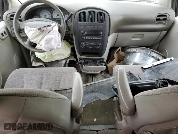 2006 Dodge Grand Caravan SE with VIN 1D4GP24E66B653668, listed as a Copart auction lot 51822155 with 151,746 mi miles and Salvage title. Bid and sale history available at DreamBid. Image 8.