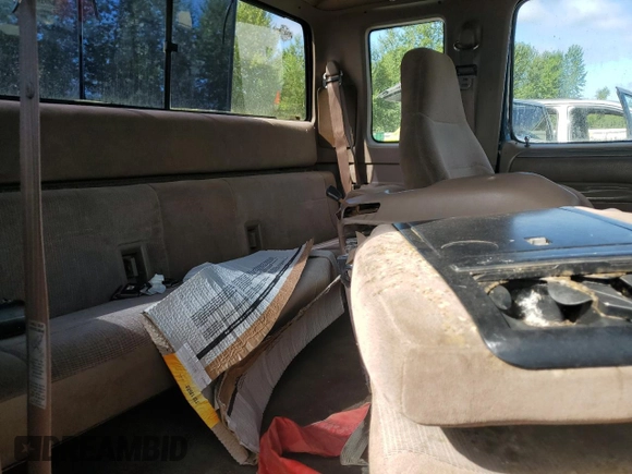 1994 Ford F-150 with VIN 1FTEX14H1RKB75298, listed as a Copart auction lot 64775735 with 227,601 mi miles and Clean title. Bid and sale history available at DreamBid. Image 10.