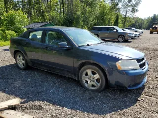 2008 Dodge Avenger SXT z VIN 1B3LC56R78N170363, wystawiony jako Copart lot #60261584 z przebiegiem 112 608 mil mil oraz Czysty tytuł • Clean title. Historia ofert i sprzedaży dostępna na DreamBid. Obrazek 4.