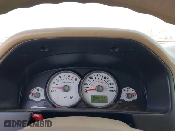 2007 Ford Escape XLT with VIN 1FMYU03Z47KB51872, listed as a IAAI auction lot 41656587 with 141,708 mi miles. Bid and sale history available at carsss.com. Image 7.