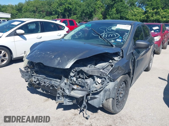 2012 Ford Focus SE with VIN 1FAHP3K21CL108392, listed as a IAAI auction lot 42223310 with 199,964 mi miles and . Bid and sale history available at carsss.com. Image 2.