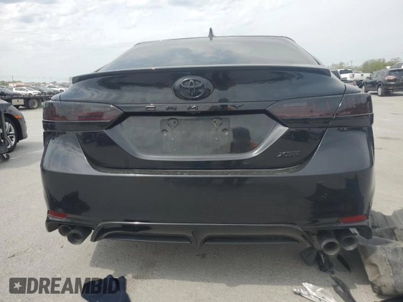 2020 Toyota Camry XSE with VIN 4T1K61AK5LU894180, listed as a Copart auction lot 55631035 with 118,563 mi miles and Clean Title. Bid and sale history available at DreamBid. Image 6.