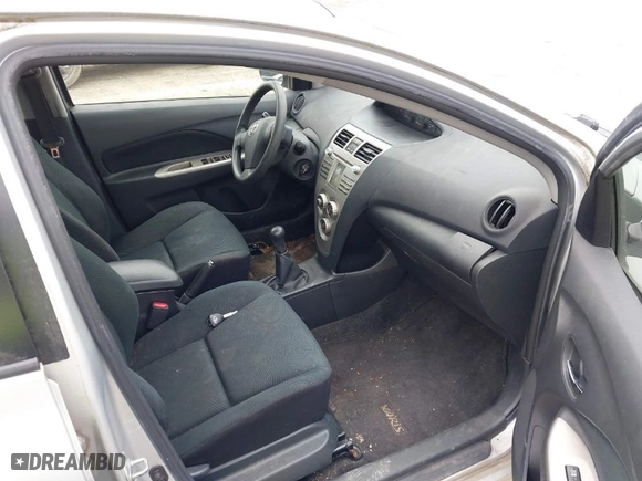 2010 Toyota Yaris with VIN JTDBT4K3XA4063583, listed as a IAAI auction lot 41943972 with 170,729 mi miles. Bid and sale history available at carsss.com. Image 5.