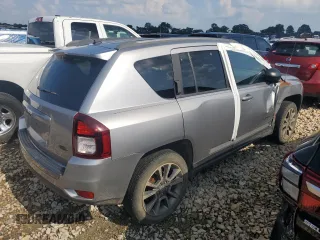 2016 Jeep Compass Sport with VIN 1C4NJCBA1GD590058, listed as a Copart auction lot 62504725 with 211,325 mi miles and Salvage title. Bid and sale history available at DreamBid. Image 3.