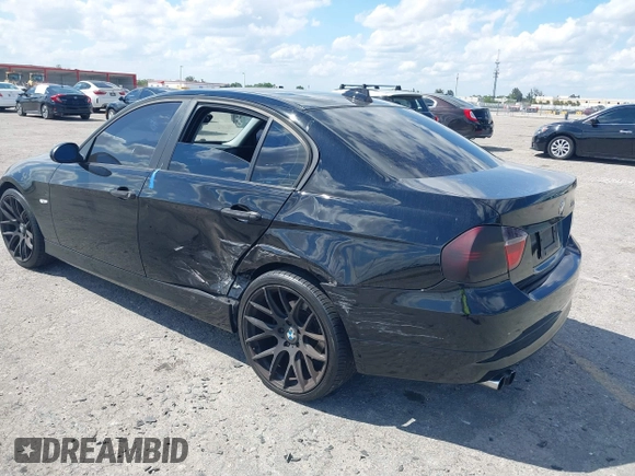 2007 BMW 3 Series 328i with VIN WBAVA33597PV67611, listed as a IAAI auction lot 41856072 with 209,720 mi miles and . Bid and sale history available at DreamBid. Image 3.