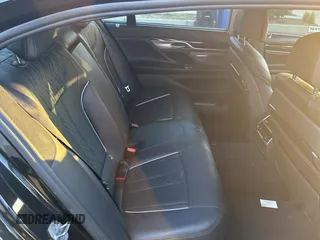 2022 BMW 7 Series 750i xDrive with VIN WBA7U2C02NCH89848, listed as a Copart auction lot 84766184 with 19,758 mi miles and Salvage title. Bid and sale history available at DreamBid. Image 6.