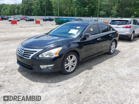 2013 Nissan Altima SL z VIN 1N4BL3AP1DC117237, wystawiony jako IAAI lot #42250551 z przebiegiem Nie podano mil oraz . Historia ofert i sprzedaży dostępna na DreamBid. Obrazek 2.