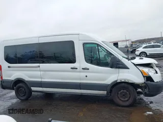 2018 Ford Transit Passenger XL z VIN 1FBAX2CM8JKA03622, wystawiony jako IAAI lot #41571449 z przebiegiem 313 553 mil mil oraz . Historia ofert i sprzedaży dostępna na DreamBid. Obrazek 13.