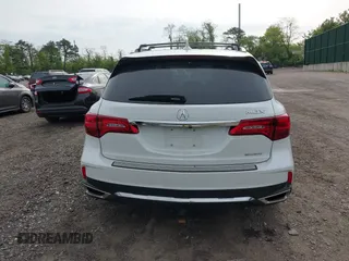 2020 Acura MDX Technology with VIN 5J8YD4H5XLL005970, listed as a IAAI auction lot 42200976 with 37,674 mi miles and . Bid and sale history available at DreamBid. Image 16.
