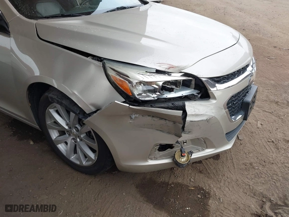 2015 Chevrolet Malibu LTZ with VIN 1G11F5SL6FF166335, listed as a IAAI auction lot 41578042 with 171,359 mi miles. Bid and sale history available at carsss.com. Image 6.