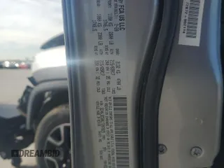 2020 Jeep Compass Trailhawk z VIN 3C4NJDDB0LT207825, wystawiony jako Copart lot #87641335 z przebiegiem Nie podano mil oraz Szkoda całkowita • Salvage title. Historia ofert i sprzedaży dostępna na DreamBid. Obrazek 13.