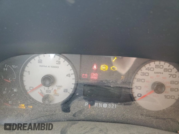 2006 Ford F-250 XL z VIN 1FTSW21P46EC79656, wystawiony jako Copart lot #55522945 z przebiegiem Nie podano mil oraz Szkoda całkowita • Salvage title. Historia ofert i sprzedaży dostępna na DreamBid. Obrazek 9.