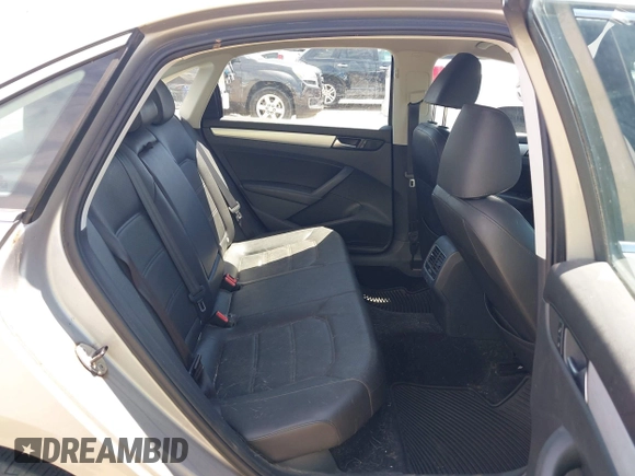 2013 Volkswagen Passat SE with VIN 1VWBP7A37DC140683, listed as a IAAI auction lot 42245864 with 125,898 mi miles and . Bid and sale history available at DreamBid. Image 8.