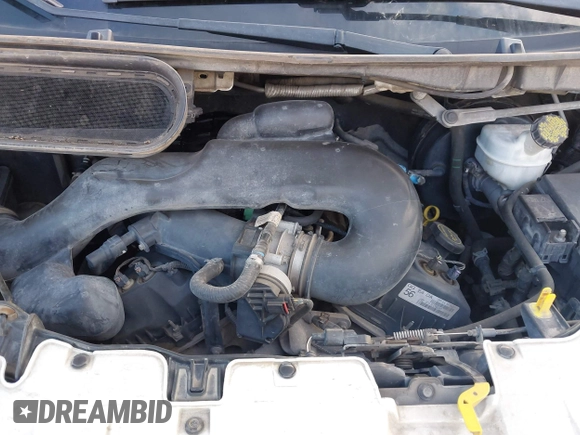 2018 Ford Transit with VIN 1FTYR1ZM6JKA46555, listed as a IAAI auction lot 42216565 with 212,024 mi miles and . Bid and sale history available at DreamBid. Image 10.