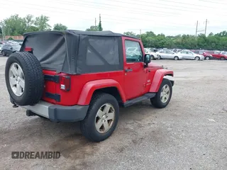 2010 Jeep Wrangler Sahara with VIN 1J4GA5D16AL178551, listed as a IAAI auction lot 42473281 with 110,170 mi miles and . Bid and sale history available at DreamBid. Image 4.