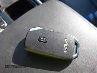 2022 Kia Sorento SX z VIN 5XYRKDLF8NG107713, wystawiony jako IAAI lot #42286802 z przebiegiem 53 718 mil mil oraz . Historia ofert i sprzedaży dostępna na DreamBid. Obrazek 11.