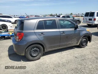 2013 Scion xD z VIN JTKKUPB44D1028981, wystawiony jako Copart lot #55114845 z przebiegiem 170 581 mil mil oraz Szkoda całkowita • Salvage title. Historia ofert i sprzedaży dostępna na DreamBid. Obrazek 3.