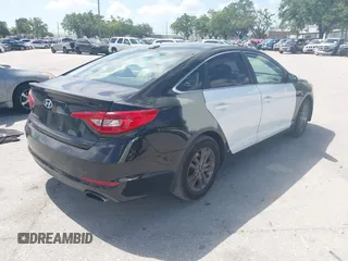 2015 Hyundai Sonata 2.4L SE with VIN 5NPE24AF8FH151075, listed as a IAAI auction lot 41913820 with 208,998 mi miles. Bid and sale history available at carsss.com. Image 4.