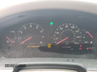 2002 Lexus LS 430 z VIN JTHBN30F320065152, wystawiony jako Copart lot #57818775 z przebiegiem 211 001 mil mil oraz Czysty tytuł • Clean title. Historia ofert i sprzedaży dostępna na DreamBid. Obrazek 9.