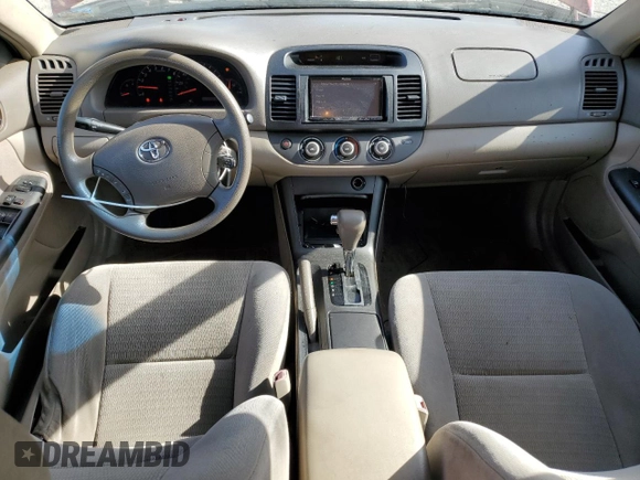 2005 Toyota Camry LE with VIN 4T1BF30K15U102011, listed as a Copart auction lot 54209895 with 192,166 mi miles and Salvage Title. Bid and sale history available at DreamBid. Image 8.