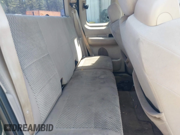 2004 Ford F-150 Heritage XL with VIN 2FTRX17274CA85417, listed as a IAAI auction lot 41985832 with 1 mi miles. Bid and sale history available at carsss.com. Image 8.