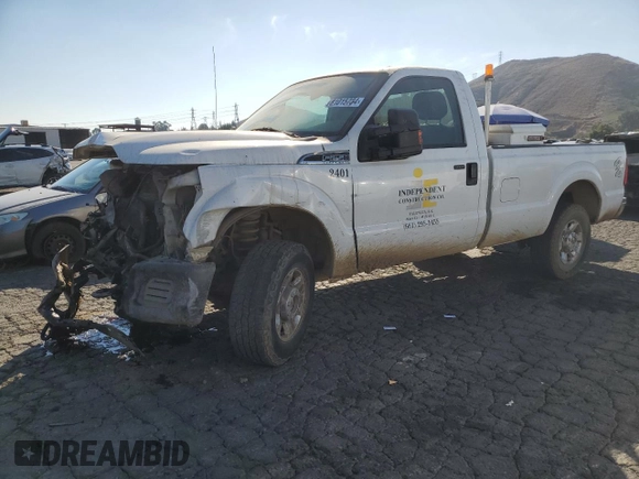 2014 Ford F-250 XL z VIN 1FTBF2B6XEEA74685, wystawiony jako Copart lot #81015734 z przebiegiem 185 145 mil mil oraz Szkoda całkowita • Salvage title. Historia ofert i sprzedaży dostępna na DreamBid. Obrazek 1.