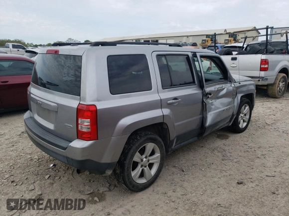 2017 Jeep Patriot High Altitude z VIN 1C4NJPFA4HD160978, wystawiony jako Copart lot #53547045 z przebiegiem 127 297 mil mil oraz Szkoda całkowita • Salvage title. Historia ofert i sprzedaży dostępna na DreamBid. Obrazek 3.