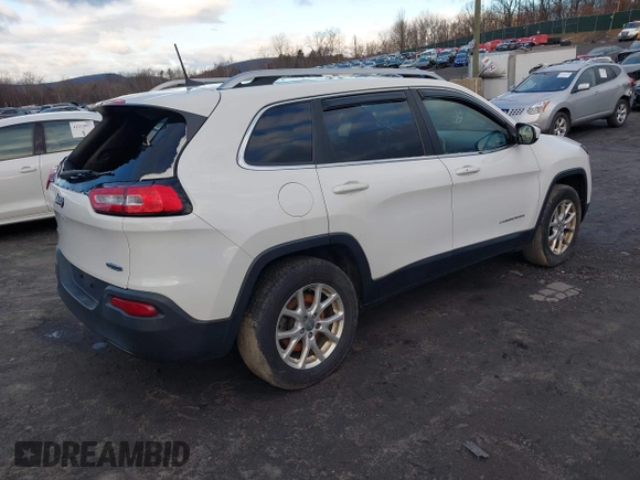 2016 Jeep Cherokee Latitude z VIN 1C4PJMCB7GW118036, wystawiony jako IAAI lot #41232593 z przebiegiem 114 880 mil mil oraz . Historia ofert i sprzedaży dostępna na DreamBid. Obrazek 4.