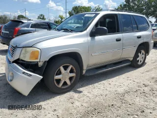 2007 GMC Envoy SLT with VIN 1GKDS13SX72163482, listed as a Copart auction lot 72439864 with 218,719 mi miles and Salvage Title. Bid and sale history available at carsss.com. Image 1.