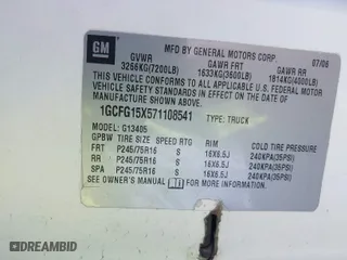 2007 Chevrolet Express Cargo Van with VIN 1GCFG15X571108541, listed as a IAAI auction lot 41664605 with 210,342 mi miles. Bid and sale history available at carsss.com. Image 9.